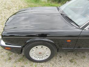 Thumbnail von Daimler Double SIX