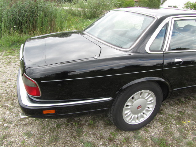 Thumbnail von Daimler Double SIX