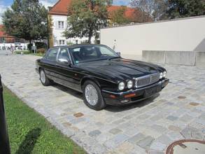 Thumbnail von Daimler Double SIX