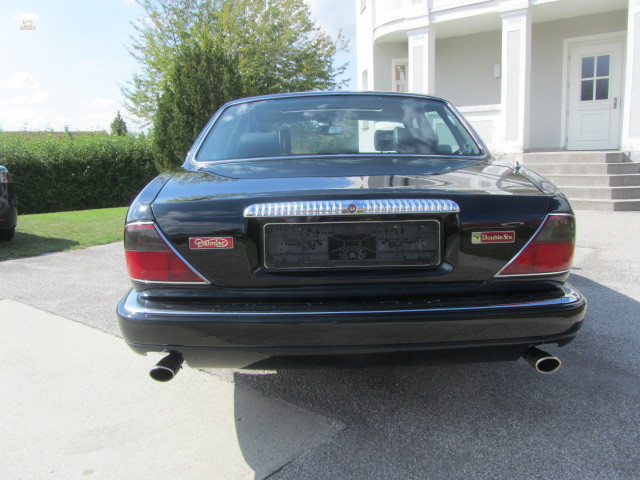 Thumbnail von Daimler Double SIX