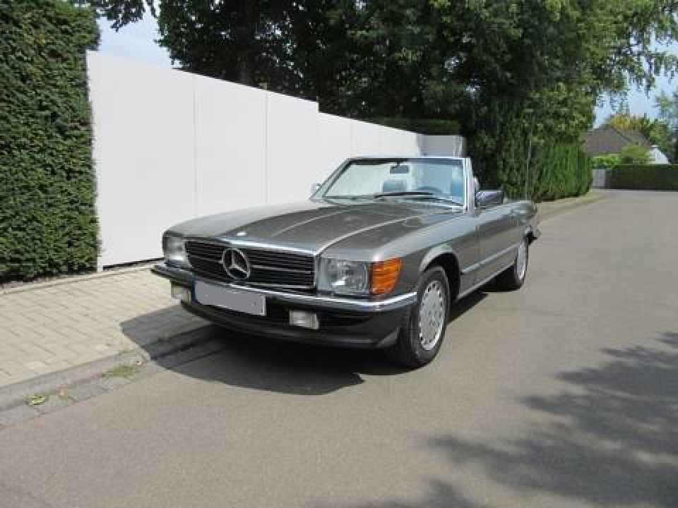 ** PRIVATE SALE** Top enthusiast vehicle with comprehensive technical overhaul