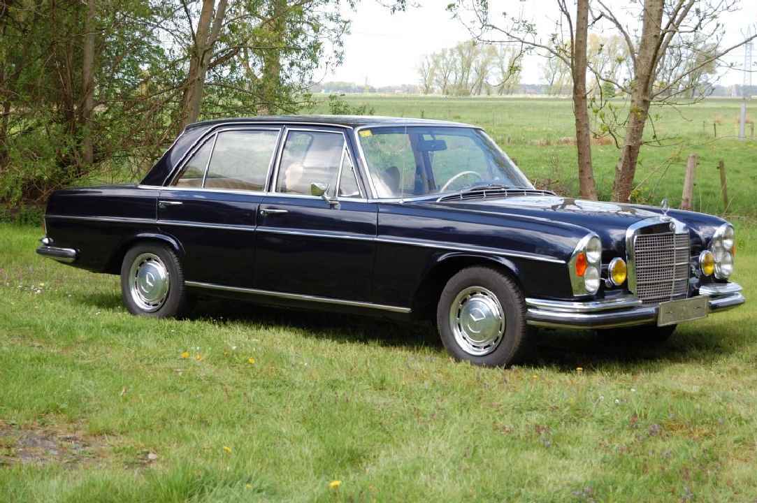 Mercedes 280S W108