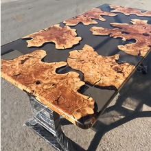 Thumbnail von Na míru vyrobený stůl tiché elegance, bez kompromisů v kvalitě a nadčasové přítomnosti.