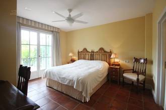 Thumbnail von Luxus-Villa in Elviria R2042027