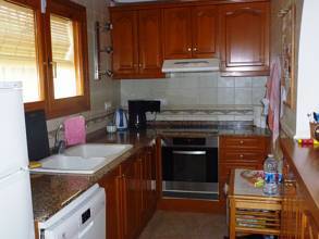 Thumbnail von ***Großzügige 2 SZ Villa mit Heizung, Klimaanlage, Kamin, Stellplatz und Pool auf dem Monte Pego***