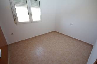 Thumbnail von ***Stadthaus in ausgezeichneter Lage, 3 Schlafzimmer, 2 Badezimmer, große Küche, Innenhof, Parkplatz etc.***