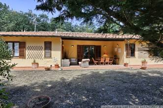 Thumbnail von schönes Landhaus nur 15 km vom Meer in Hügellage