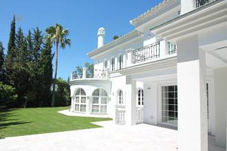Thumbnail von Luxus-Villa in Nueva Andalucia R2743529