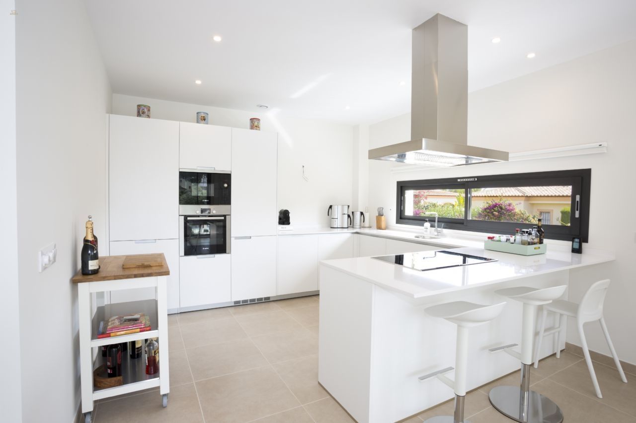 Thumbnail von ***Neubau-Villa in Javea***