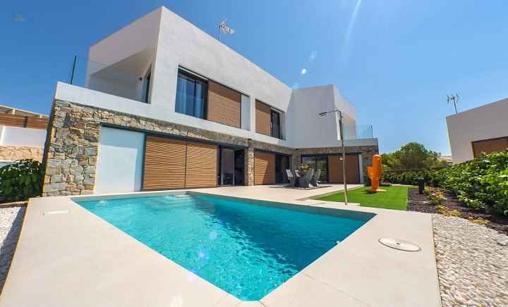 ***Moderne Neubauvilla mit Meerblick in Finestrat-Benidorm***