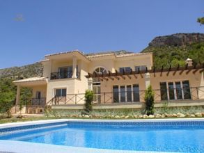 Thumbnail von Luxus-Villa in Istan R2011616