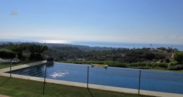 Thumbnail von Luxus-Villa in Estepona R2740463