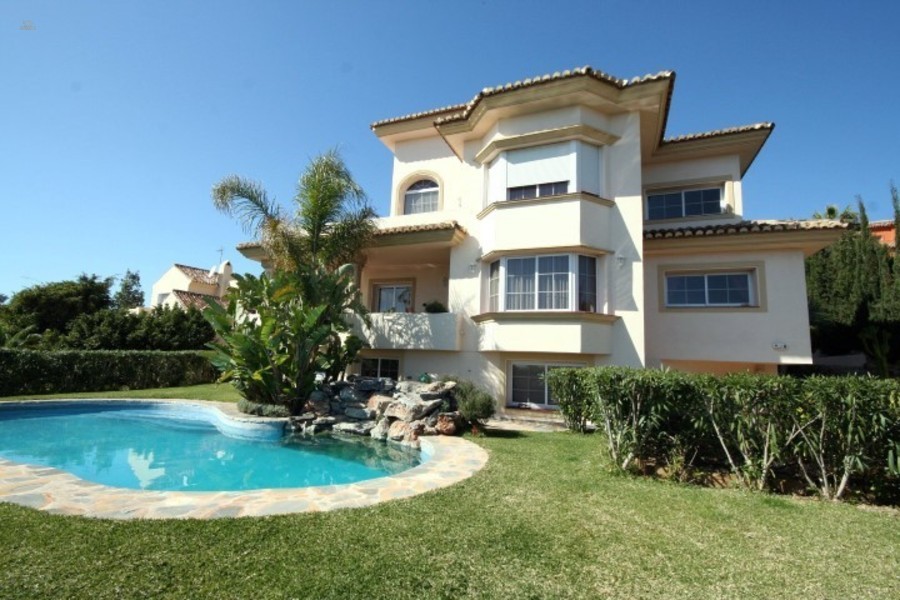 Luxus-Villa in Marbesa R2779934 