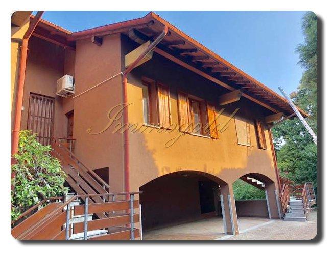 Aparte zwei Zimmer Wohnung in sonniger Lage