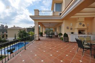Thumbnail von Luxus-Villa in Benahavis JRP028S