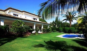 Thumbnail von Luxus-Villa in Puerto Banus R2750546