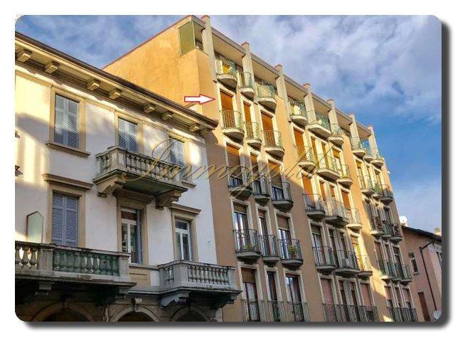 Aparte Wohnung im Zentrum von Luino