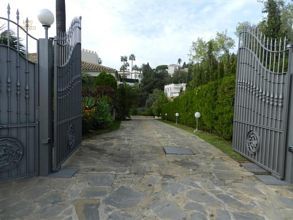 Thumbnail von Luxus-Villa in Las Chapas R2787011