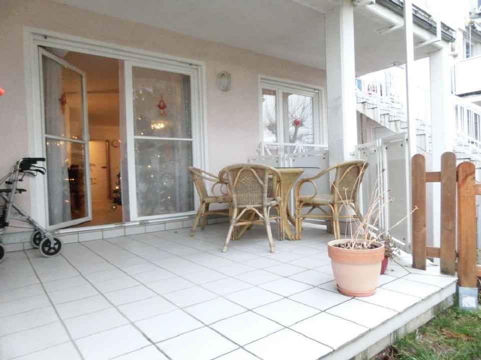 ***SCHÖNE MAISONETTEWOHNUNG IN BABENHAUSEN MIT GARAGE UND GARTENANTEIL***