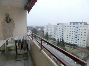 Thumbnail von ***SCHÖNE ETAGENWOHNUNG mit 2 ZIMMERN, KÜCHE, BAD, BALKON im 7.OG***