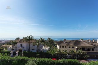 Thumbnail von Luxus-Villa in Sierra Blanca R2674664