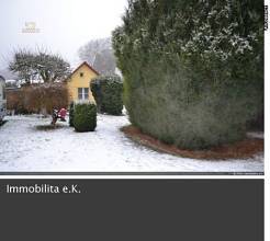 Thumbnail von Kleines Häuschen auf wunderschönem Grundstück in Seenähe