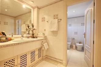 Thumbnail von ***KLASSISCHE VILLA IM GOLF PARADIES VON NUEVA ANDALUCIA***