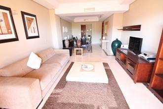 Thumbnail von ***LUXURIÖSES DUPLEX-PENTHOUSE IN ERSTER STRANDLINIE VON MAR AZUL IN ESTEPONA***