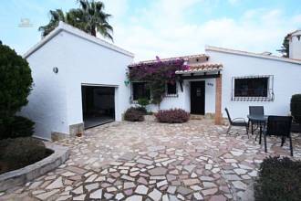 Thumbnail von ***Sehr schöne Villa mit Privat-Pool, komplett in 2012 renoviert***