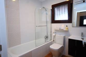 Thumbnail von ***Sehr schöne Villa mit Privat-Pool, komplett in 2012 renoviert***