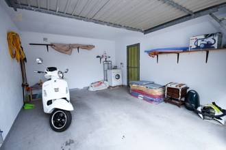 Thumbnail von ***Sehr schöne Villa mit Privat-Pool, komplett in 2012 renoviert***