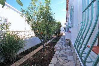 Thumbnail von ***Entzückende kleine Villa mit Pool - 2 SZ, 2 BZ, nur 300 m vom Strand***