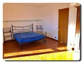 Thumbnail von Immogold schönes Reiheneckhaus in sonniger Lage mit Traumblick auf den Luganer See.