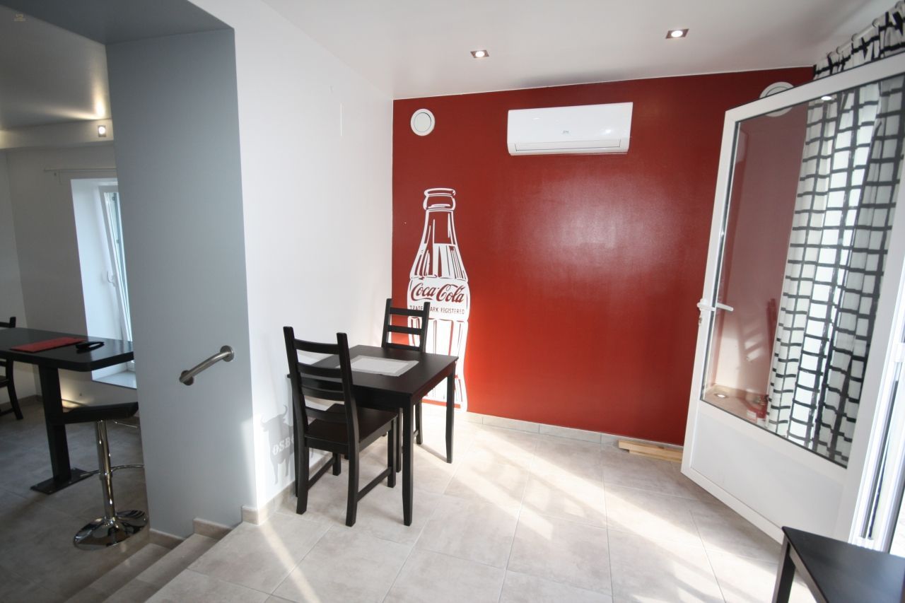 Thumbnail von ***Neuwertiges Restaurant mit eigener Wohnung in guter Lage von Denia***