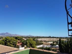 Thumbnail von ***Gepflegte Villa mit großzügigem Gästeapartment im Raum Muchamiel***