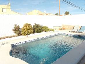 Thumbnail von ***Einfamilienhaus im Villenstyle mit 4 Schlafzimmern, Garage und privatem Pool***