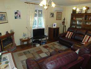 Thumbnail von ***Einfamilienhaus im Villenstyle mit 4 Schlafzimmern, Garage und privatem Pool***