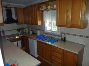 Thumbnail von ***Einfamilienhaus im Villenstyle mit 4 Schlafzimmern, Garage und privatem Pool***