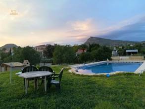 Thumbnail von ***Gepflegte Villa mit 178 m² und einem ausbaufährigem Untergeschoss von 170 m² im Raum Muchamiel mit Bergpanoramablick***