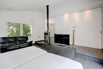 Thumbnail von ***Sehr originelle und besondere  Villa in Pedreguer am Fusse von La Sella mit separatem Gästehaus und Meerblick***