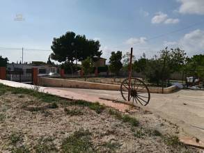 Thumbnail von ***Villa auf großzügigem Grundstück mit Swimmingpool im Raum Busot***