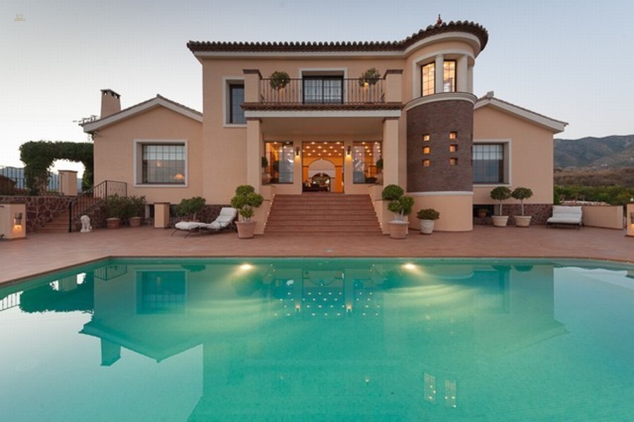Luxus-Villa in Mijas R854769