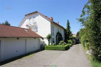 Thumbnail von Reihenhaus in grüner Stadtrandlage