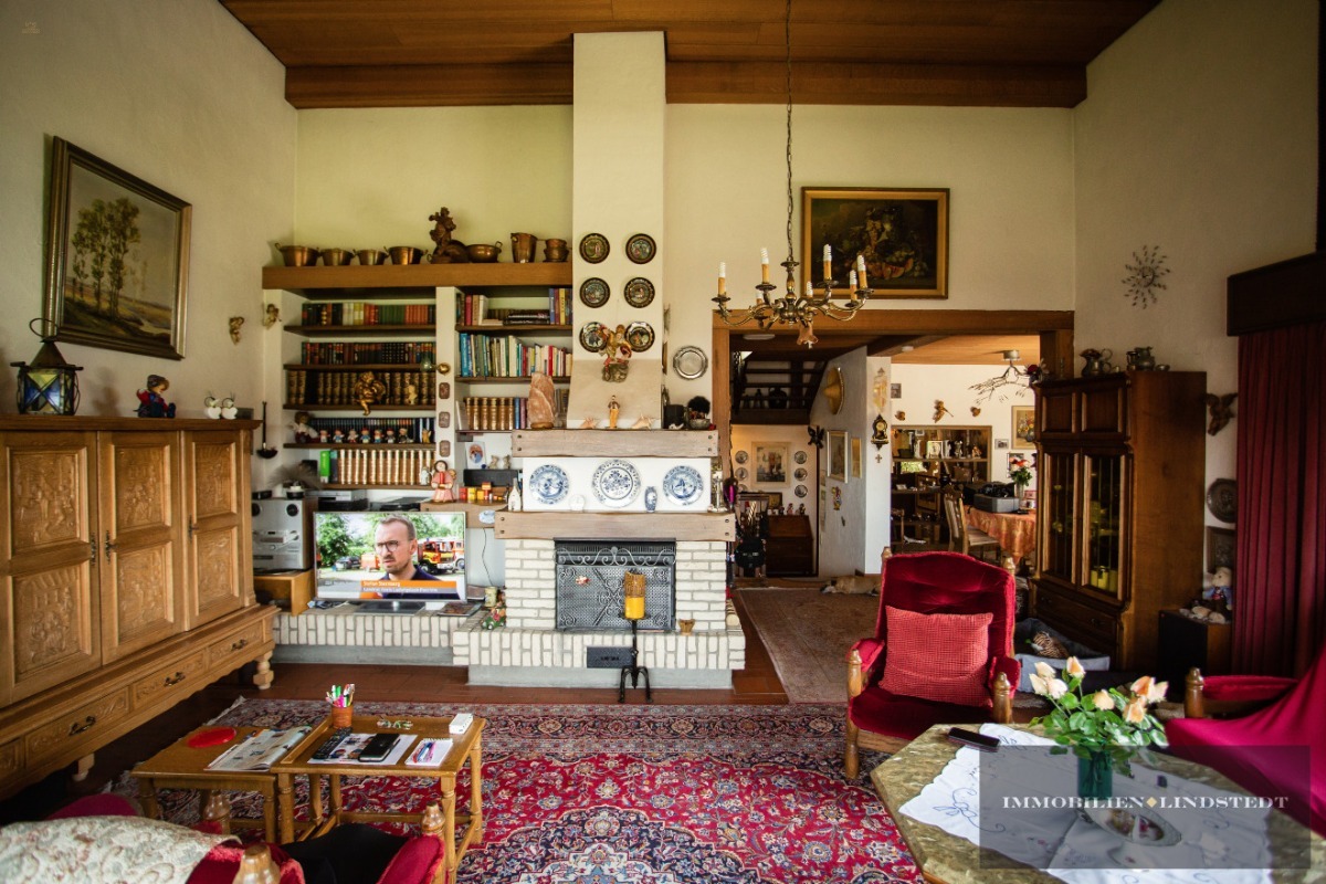 Thumbnail von immobilien-lindstedt.de / PANORAMABLICK BIS ZUR GERMANIA GEFÄLLIG IN GAU-ALGESHEIM?