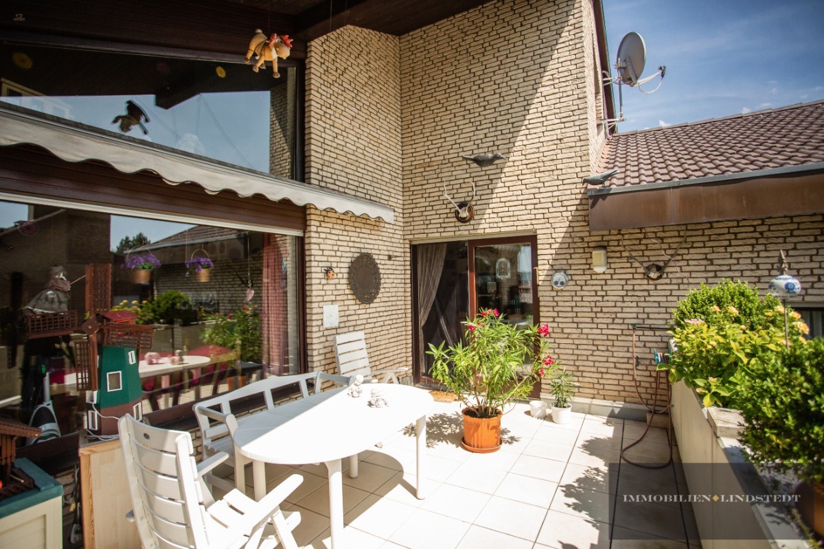 Thumbnail von immobilien-lindstedt.de / PANORAMABLICK BIS ZUR GERMANIA GEFÄLLIG IN GAU-ALGESHEIM?