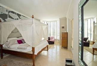 Thumbnail von Luxus-Villa in Monte Halcones R2794208