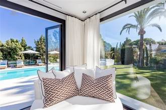 Thumbnail von Luxus-Villa in Nueva Andalucia R2789939