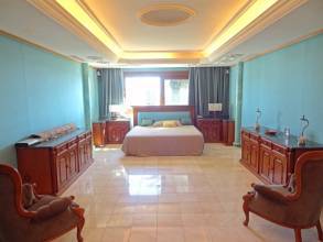 Thumbnail von Luxus-Villa in The Golden Mile R2155375