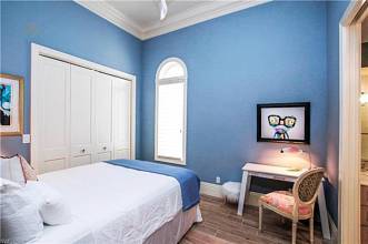 Thumbnail von 2490 McGregor Boulevard