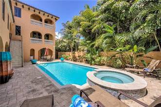 Thumbnail von 11522 Andy Rosse Lane